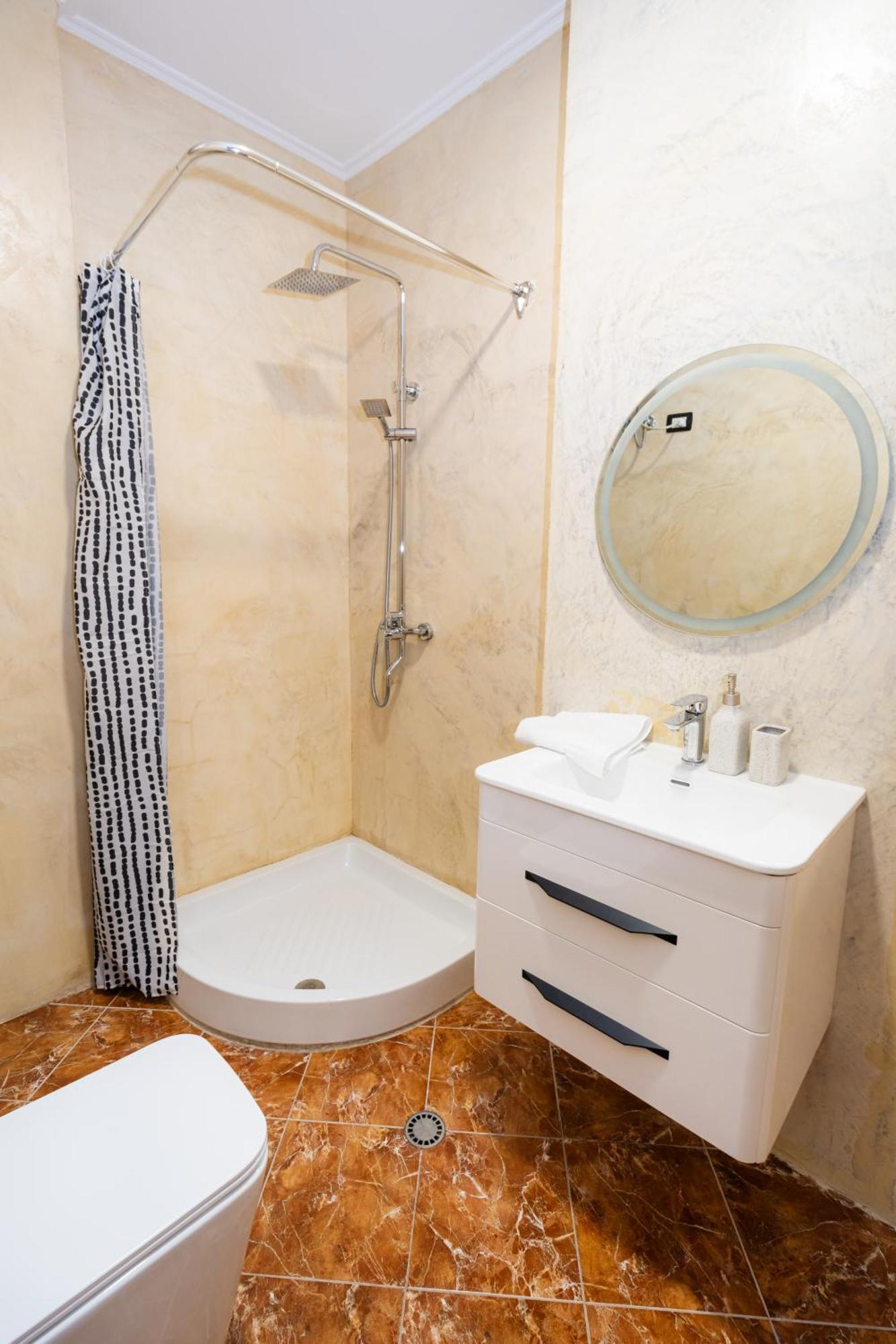 Central Cane Apartment 티라나 외부 사진